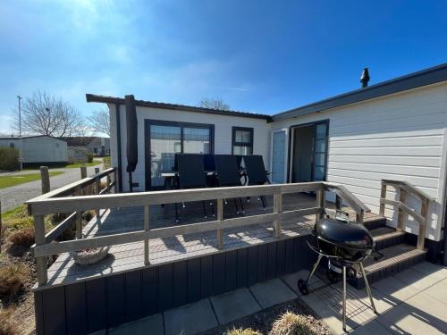 Удобства, Chalet (A16) op gezellige familiecamping bij zee in Камперланд