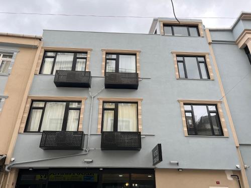 Mihiran HOTEL – Istanbul, FL