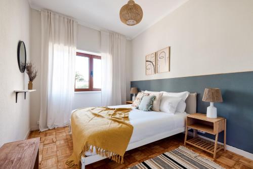 Trendy and Modern 3BR Family Home, Porto