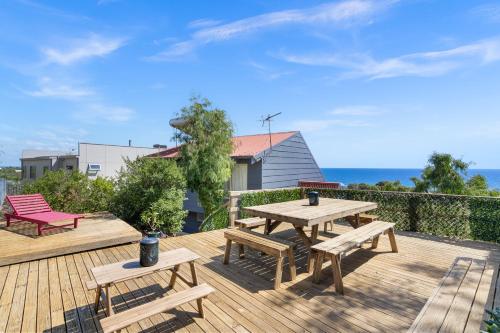 Oceanview Manor by Peppy Beach Retreats - Two Houses in One with Panoramic Views, Capel (foto 8)