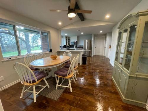 3BR 2BA Home at Cross Timbers in Mineral Wells, USA