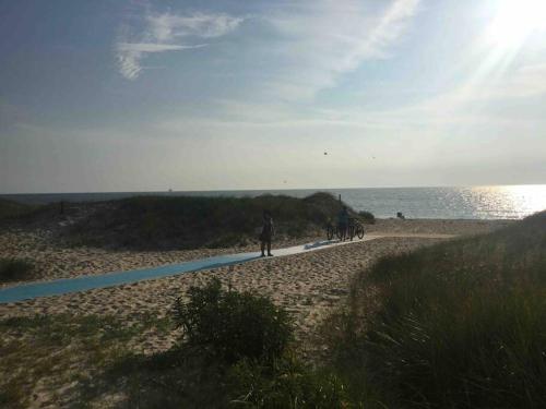 Stunning and Spacious 3br/2.5 ba only a block to the Bay Beaches in Wildwood Highlands Beach, USA