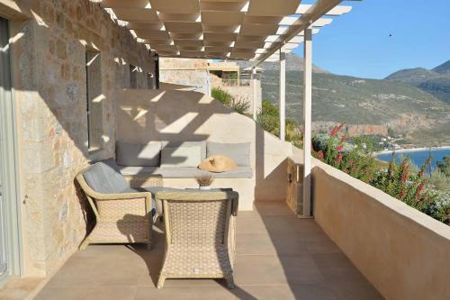 Akrolithi Boutique Hotel & Suites - image 5