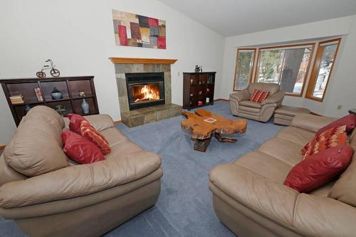 2773 Springwood Drive home - image 3