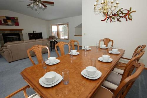 2773 Springwood Drive home - image 10