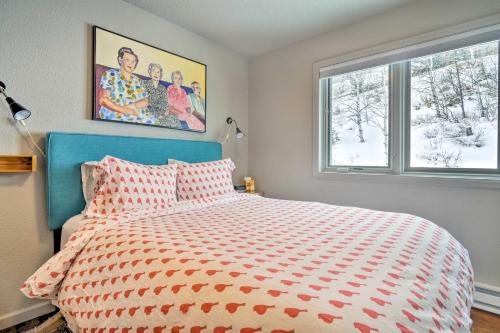 Cozy Townhome with Beautiful Views of Vail Mountain! - image 7