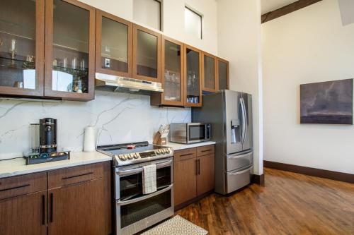 Jackson Jewel - Downtown Suite in Knoxville, USA