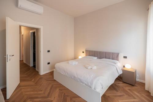 Two-Bedroom Apartment image 8