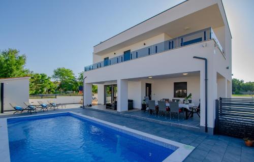 Villa Anna Barbariga, NEW 2022 luxurious villa with private pool! - Accommodation - Barbariga
