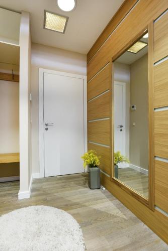 Peninsula Luxury Rooms - image 8