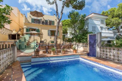 Villa Casablanca near port adriano by villasmediterranean - Cala Fornells