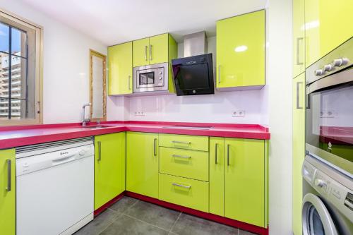 Apartment with Sea View image 4