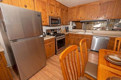 Wildwood AvenueApartment - image 3