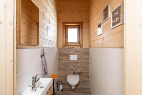 Fürdőszoba, Biochalet Haus 1 in Gleinstätten