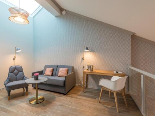 Grand Hotell Egersund Room Type - Deluxe Double Room