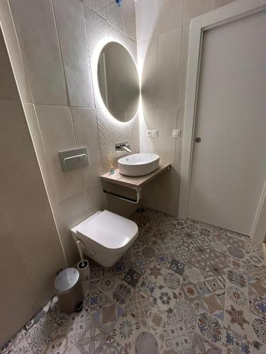 One-Bedroom Apartment image 10