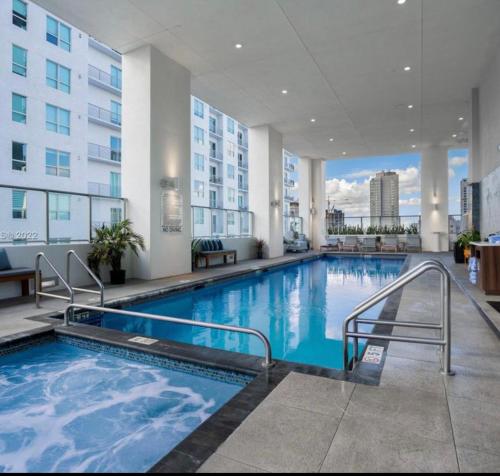 Comfortable Studio with King Bed and Queen Sofa-bed, Miami (Foto 3)