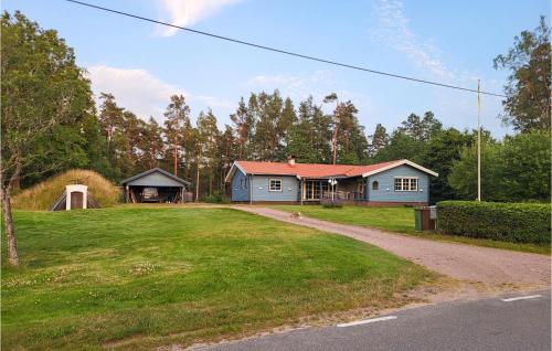 . 2 Bedroom Gorgeous Home In Långaryd