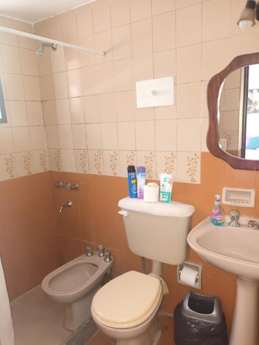 One-Bedroom Apartment image 10