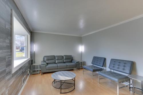 about 20 Mi to Manhattan Quaint Clifton Home! in Clifton (New Jersey)