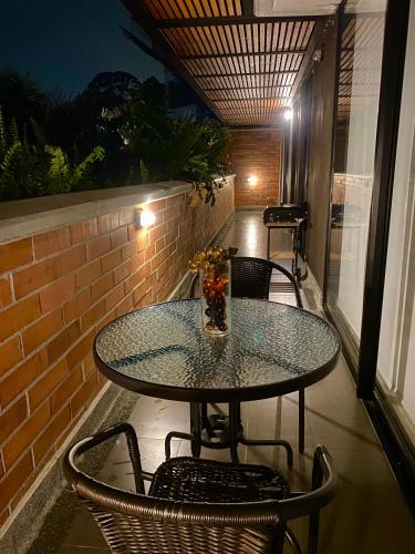 Apartamento en el poblado cerca al parque lleras