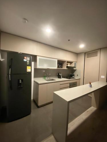 Apartamento en el poblado cerca al parque lleras