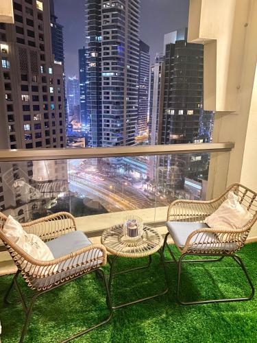 Charming spacious studio apartment in the heart of JBR By SWEET HOMES, Dubaj (zdjęcie 9)