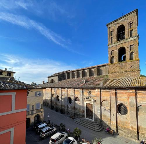 Nepi - Appartamento Centro Storico Duomo - Apartment - Nepi