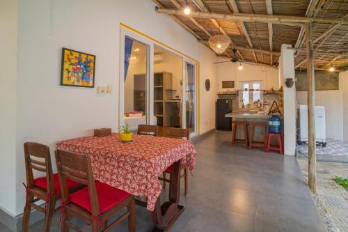 One-Bedroom House image 7