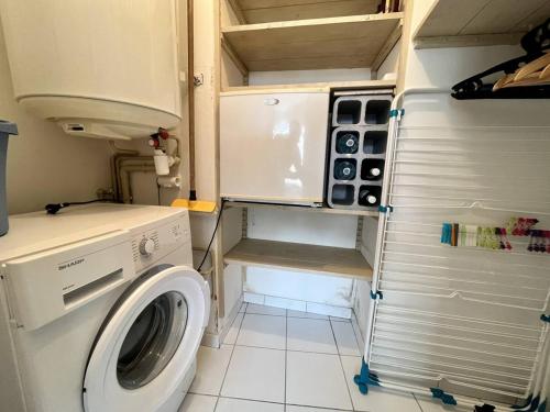 Mais 3 pièces Oléron 4 couchages LA BREE LES BAINS - FR-1-246A-219 (Maison cosy au centre de La Bree-les-Bains avec 4 couchages, proche plage, WiFi gratuit - FR-1-246A-) in 拉布雷萊班