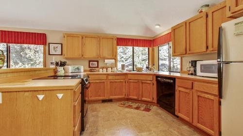 Witchhazel 16, Sunriver (Foto 6)