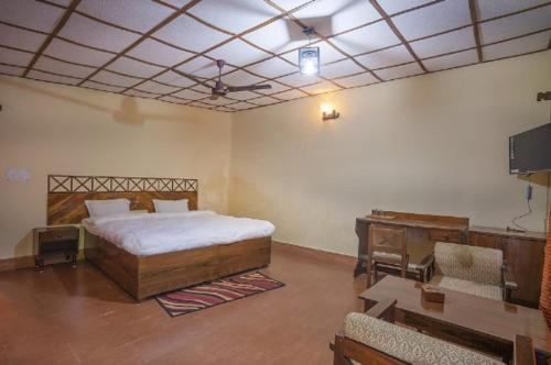 Maharaja Kothi Resort, Bandhavgarh