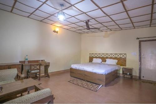 Maharaja Kothi Resort, Bandhavgarh