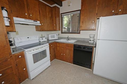 Knoll Lane Holiday home - image 13