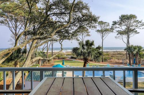 Master Bed w K Guest room w double bed & Bunk Beds Bikes & Beach Gear included thumb 4