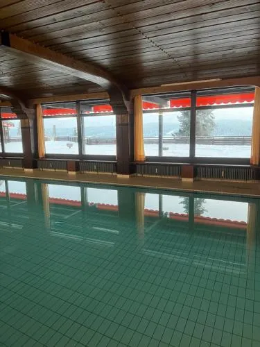 Apartment Schwarzwald-Anni Pool Tennis Sauna in Obertal, Deutschland