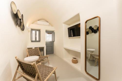 Cilon Suites Santorini - image 13