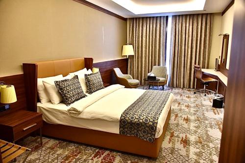 فندق رويال فيستا Royal Vista Hotel Room Type - Deluxe Suite