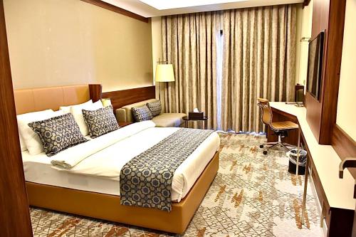 فندق رويال فيستا Royal Vista Hotel Room Type - Deluxe King Room