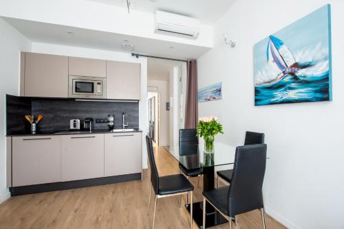 JEAN MEDECIN - Modern and brand new 1Br flat