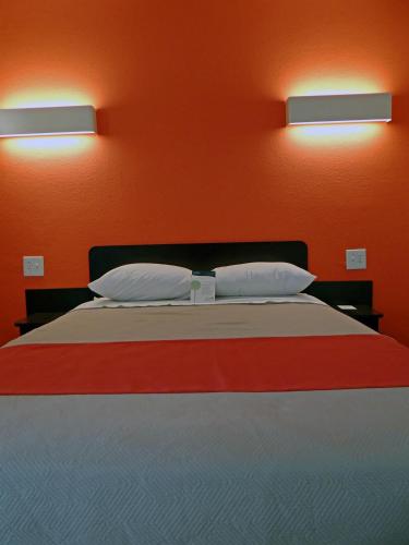 Double Room - Non-Smoking
