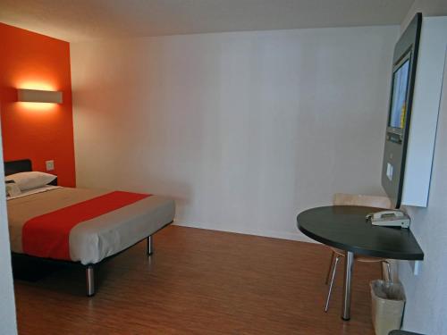 hotel photo