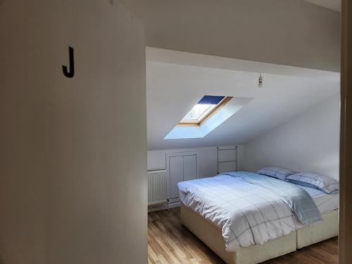 Jey's Flat in Edge Hill