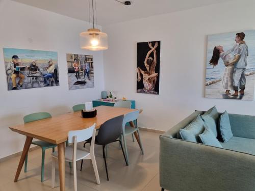 7th Floor, Acre (photo 9)