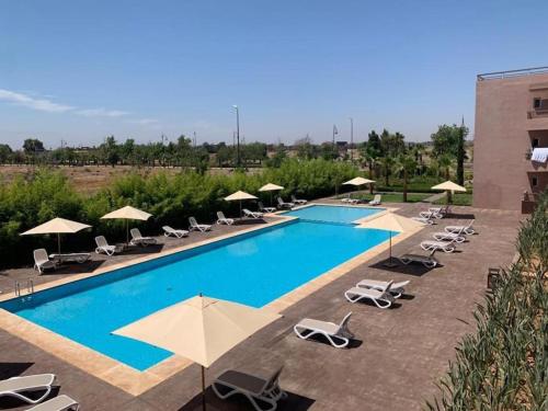 Magnifique appartement imm 13 app 4 riad garden