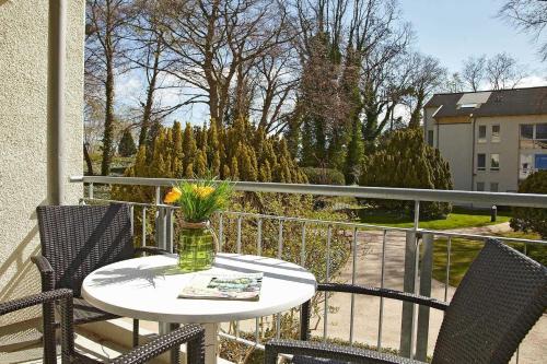 One-Bedroom Apartment with Balcony image 7