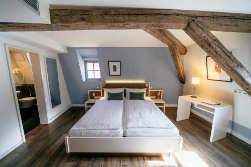 Weinbar & Gästehaus Himmelstoss (Weinbar & Gastehaus Himmelstoss) in 底特貝其