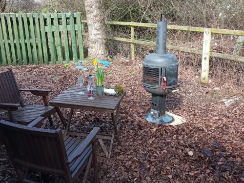 Glamping Malvern shepherd hut in Newland