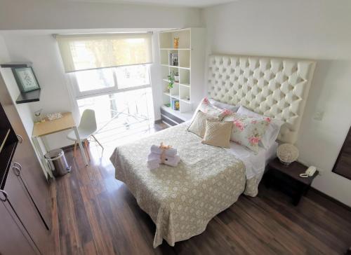 Iluminado y moderno flat en centro de Barranco- Cozy & modern flat in centric Barranco