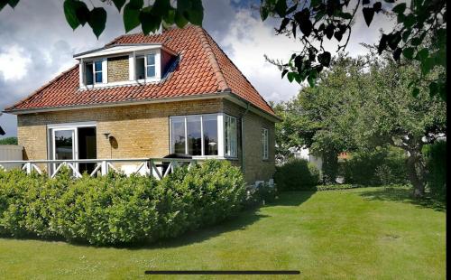  Danish villa with a lovely garden & close to Copenhagen in Gentofte Kommune